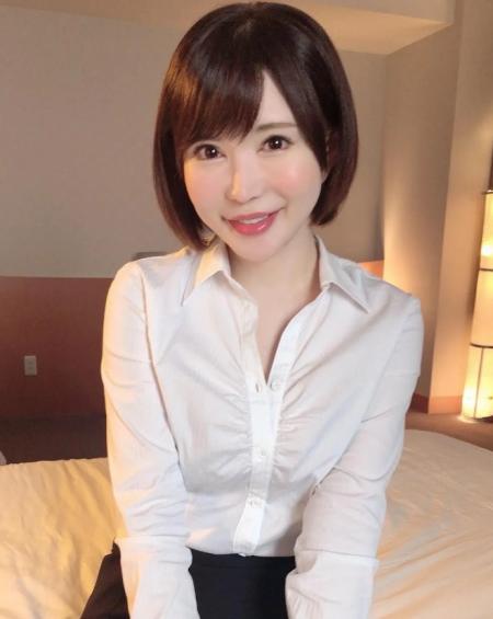痴女系的常青树，收入过亿还在坚持拍片—里美尤利娅